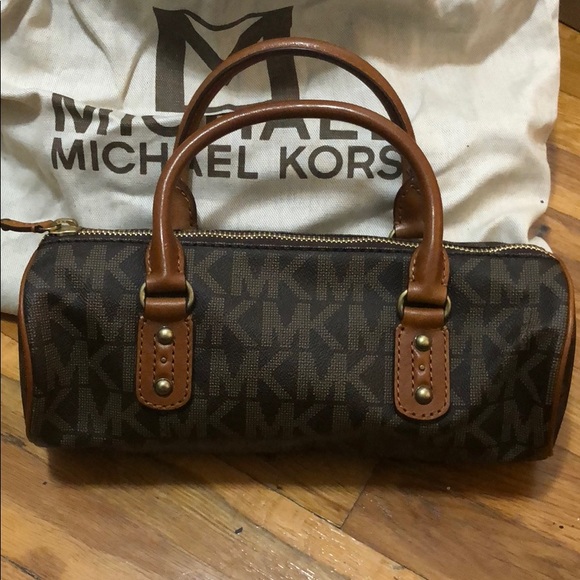 mk round bag